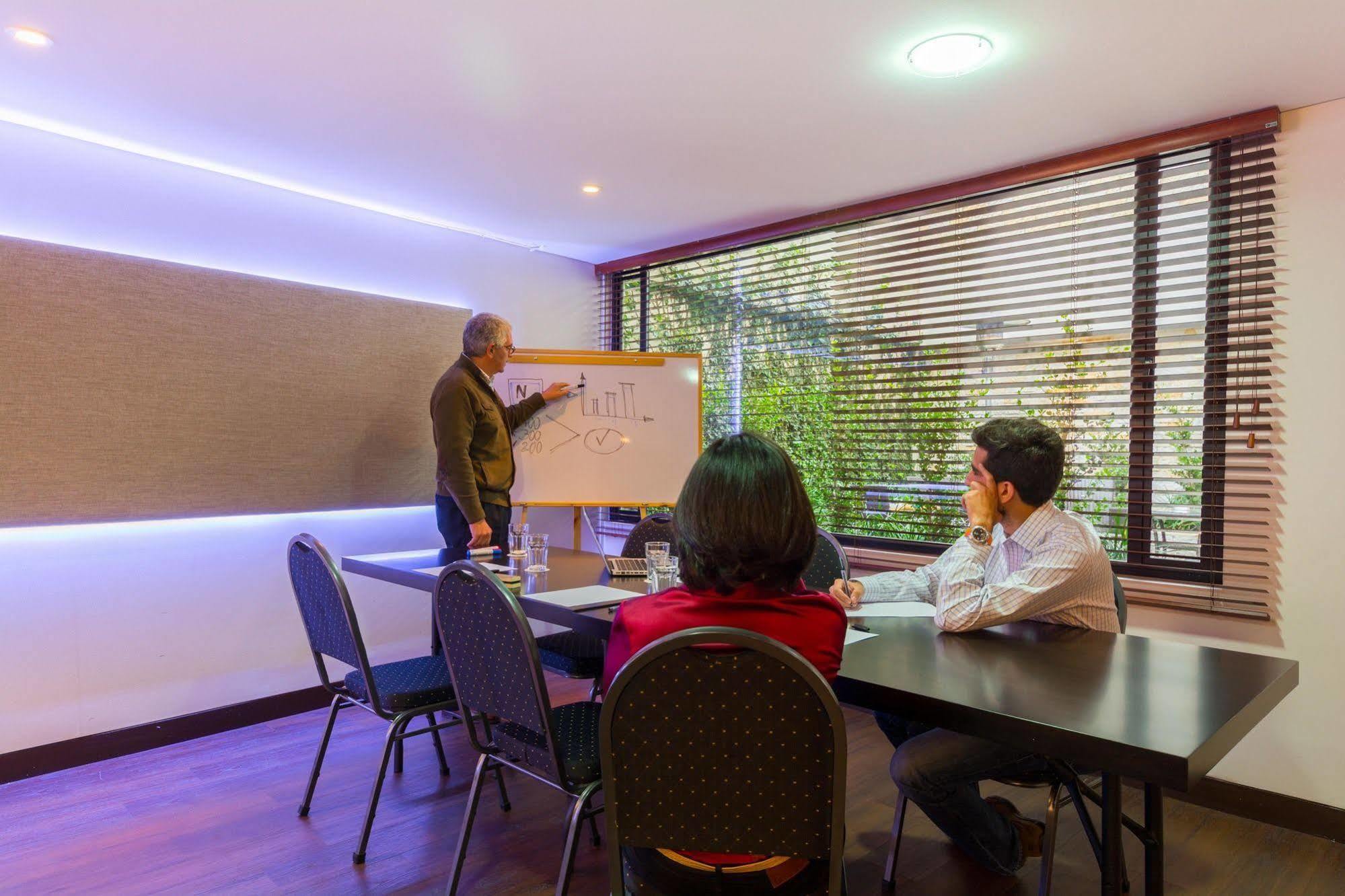 Nico Apartasuites Bogota Ngoại thất bức ảnh